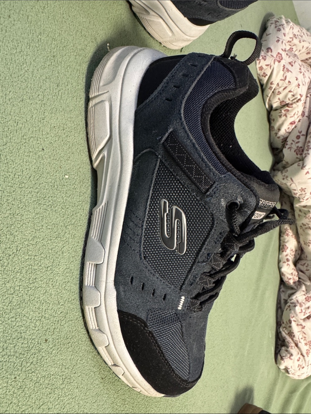 Skechers Men's Navy and Black Casual Lace-Up Sneaker